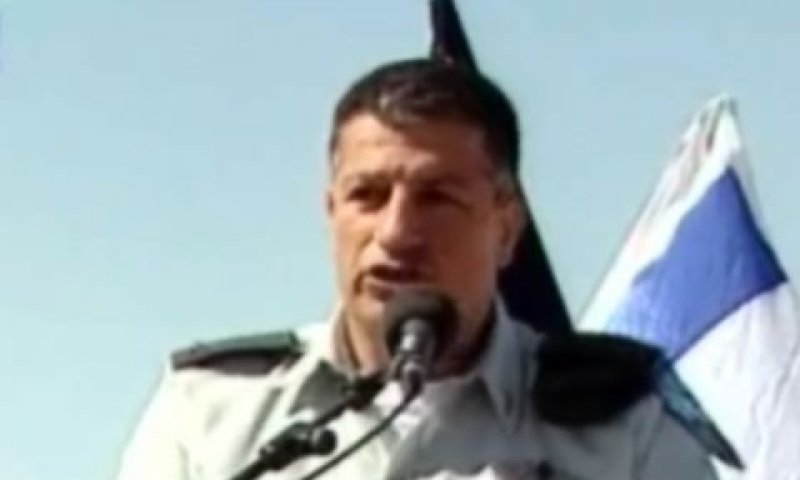 דובר צה''ל פולי מרדכי. שליט מתקשר ומתפקד היטב