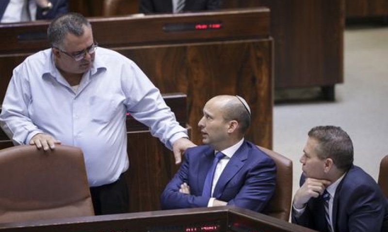 ארדן, בנט וביטן [צילום: יונתן זינדל/פלאש 90]