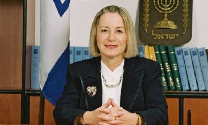 ינון. בעקבות ברק