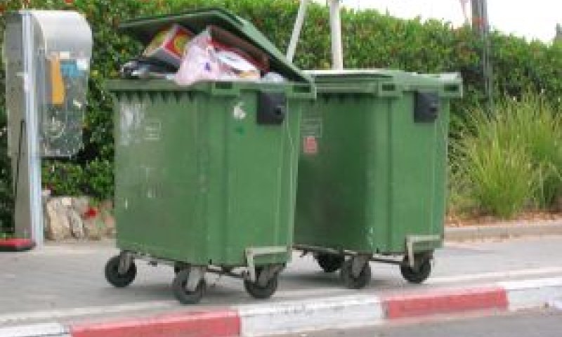 הרחבת סמכות העיריה: לא רק פינוי זבל[צילום: עומר שיקלר]