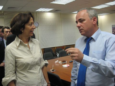 שר האוצר בפגישתו עם אידארק [יח"צ]