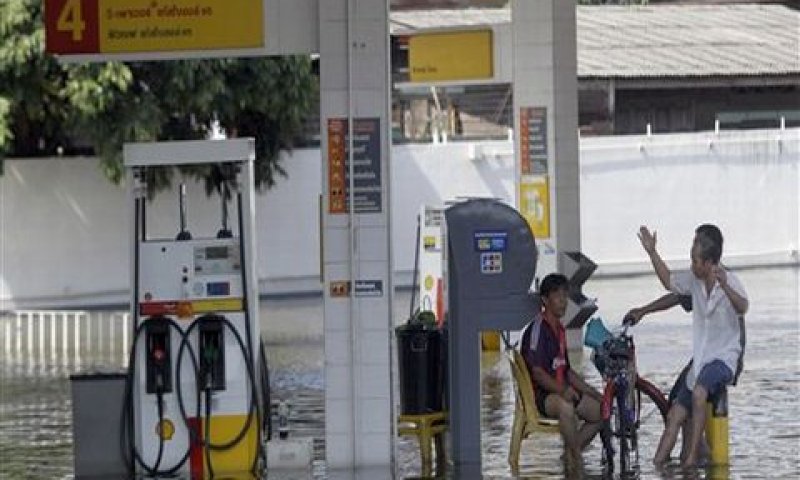 בנגקוק. התושבים יתפנו למקלטי חירום [צילום: AP]