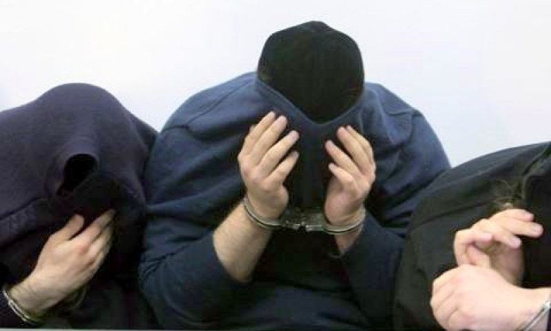 חסידיו של הרב אליאור חן [צילום: פלאש 90]