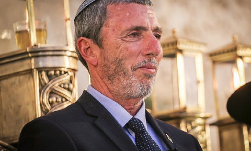 פרץ. מיזוג מלא [צילום: פלאש 90]