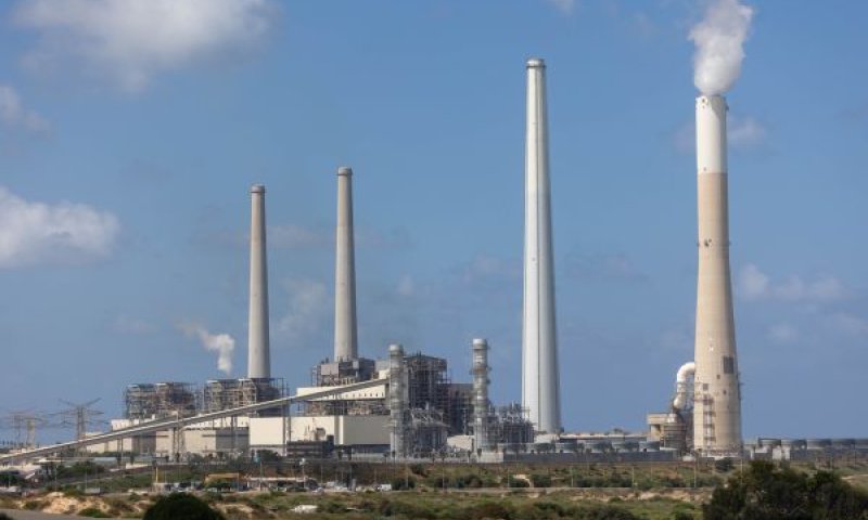 בעקבות החלפת טורבינות פחם בטורבינות גז [צילום: יוסי אלוני/פלאש 90]