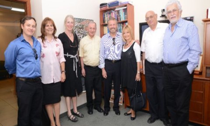 ד"ר שמואל עצמון, פרופ' הלל ויס, ציונה ומייק בורשטיין, פרופ' משה קוה, דפנה נתניהו, חני לוין, ד"ר דב-בער קוטלרמן [צילום: דוברות בר-אילן]