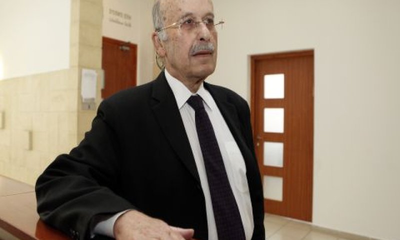 כספי. נגיש הצעה משופרת להסדר חוב [צילום: פלאש 90]