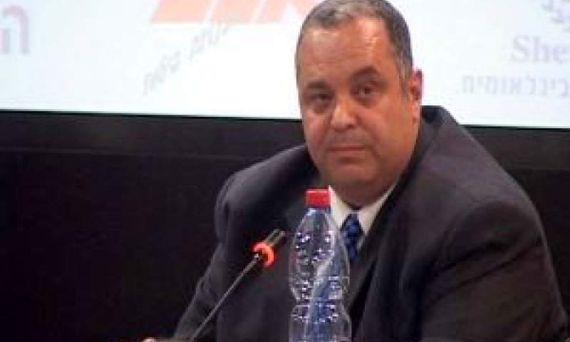 יו"ר התאחשות סוכני הנסיעות יוסי פתאל [צילום: מרכז לימודים אקדמי, אור יהודה]