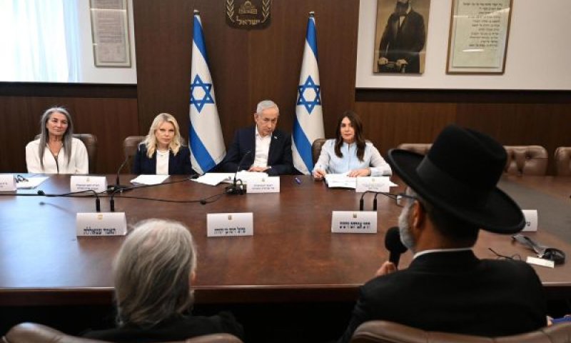 "העם הזה קם כלביא ונלחם כארי" [צילום: חיים צח/לע"מ]
