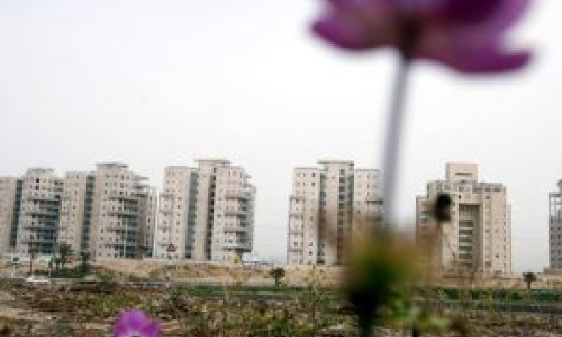 בניינים באשדוד. יזם פרטי נהנה [צילום: פלאש 90]