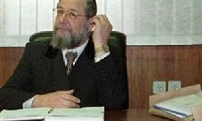הרב ישראל מאיר לאו. הצלחה גם בסין