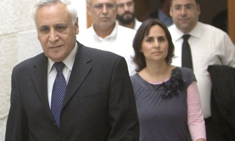 משה קצב בבית המשפט [צילום: AP]