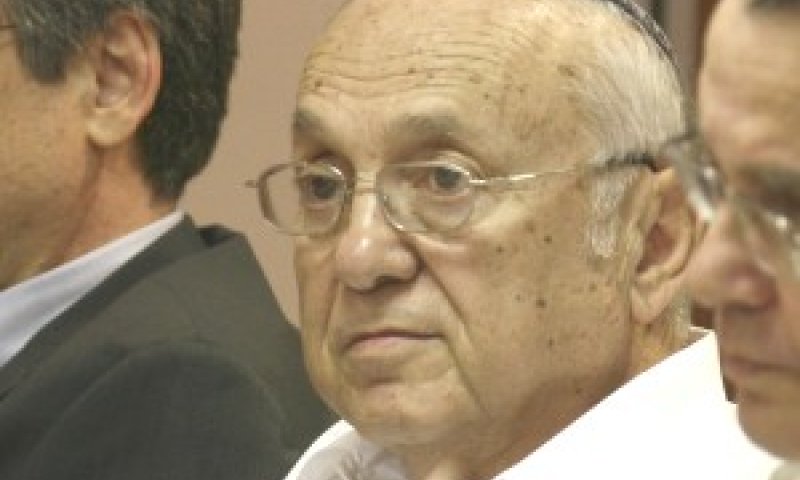השר נאמן. לבדוק אם השופט "מאוזן" [צילום: פלאש 90]