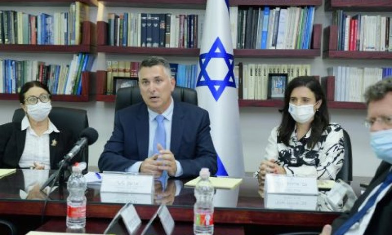 שקד, סער וחיות בוועדה לבחירת שופטים [צילום: רפי בן-חקון]