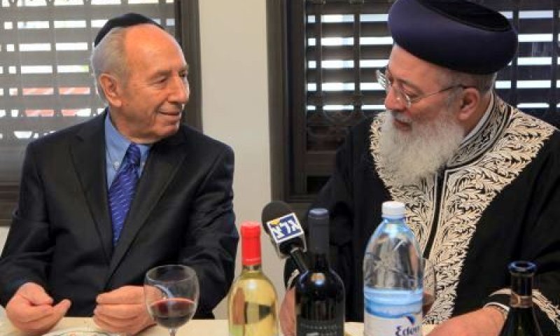 הרב הראשי עם נשיא המדינה [פלאש 90]