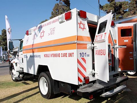 האמבולנס החדש. יחלץ פצועים במהירות [צילום: אסי דבלינסקי]