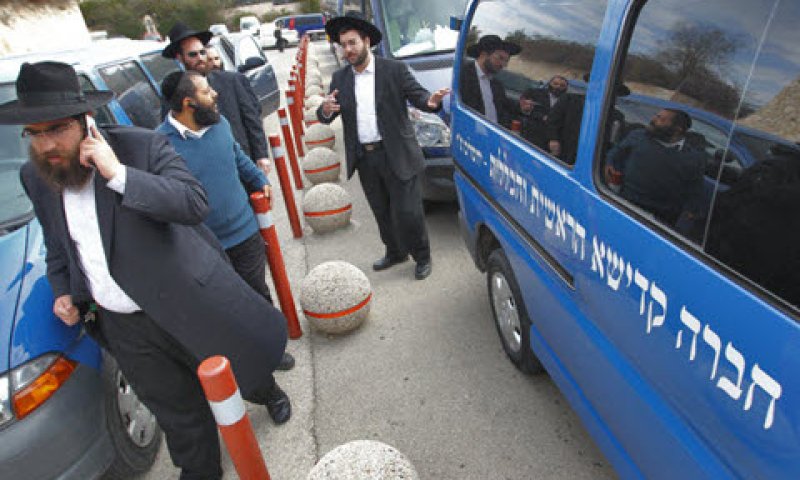 לא עובדים בשבת [צילום: נתי שוחט/פלאש 90]