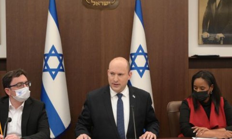 בנט עם תמנו-שטה. "משימה קדושה" [צילום: עמוס בן גרשום/ לע"מ]