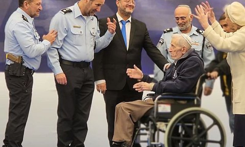 בן-גביר, המפכ"ל שבתאי. מתיחות ביחסים [צילום: דוברות המשטרה]