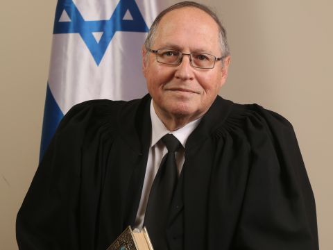 שיעור חוות הדעת העיקריות הגבוה ביותר