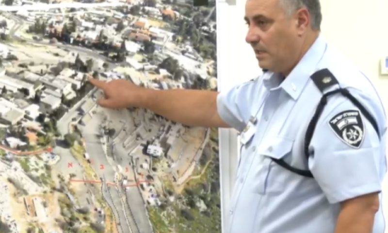 רפ"ק פיאמנטה. שמן, מים ולכלוך על הגשר [צילום: לע"מ]