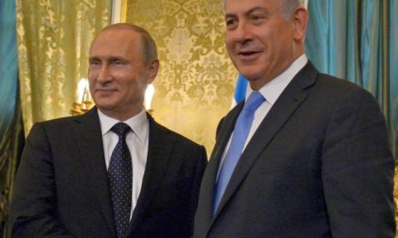 פגישה ביטחונית. בנימין נתניהו וולדימיר פוטין [צילום: חיים צח/פלאש 90]