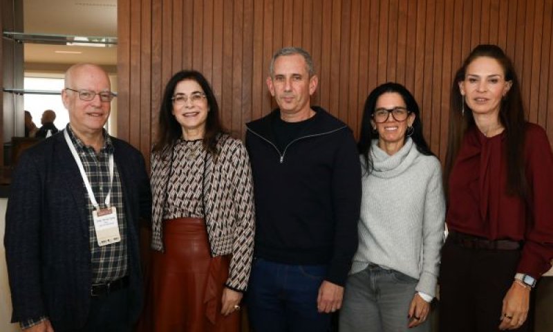 יפעת אורון, יסמין לוקץ', דניאל הגרי, דפנה מיתר נחמד, אריאל פורת [צילום: יעל צור]