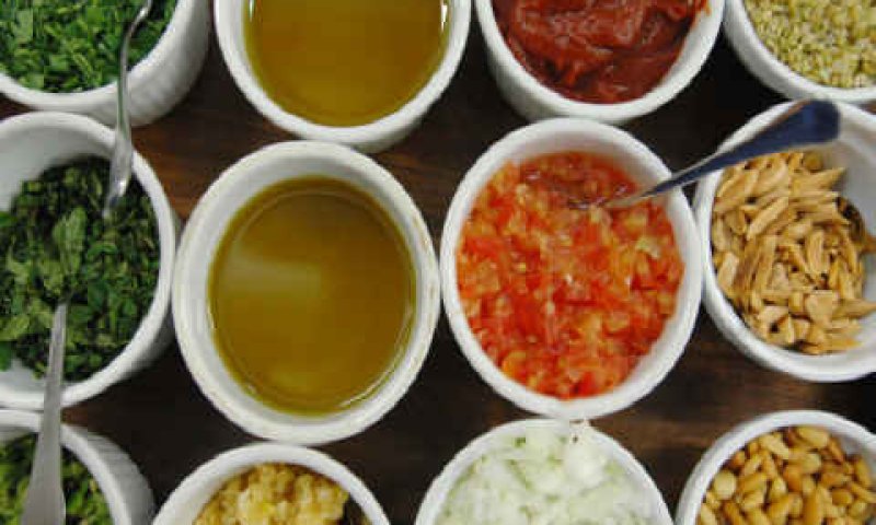 מה נשים בצלחת? [צילום: פלאש 90]