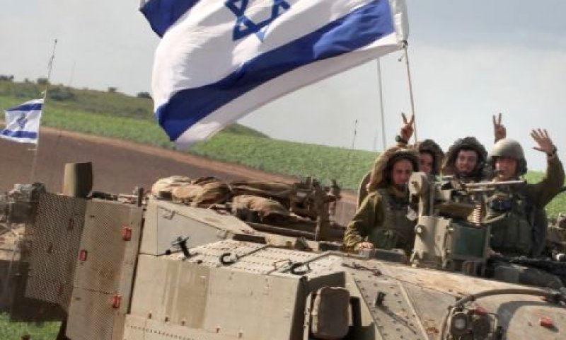 הפן האנושי של הלחימה [צילום: פלאש 90]