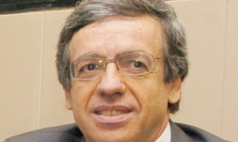 מזוז, דין הנגבי [צילום: פלאש 90]