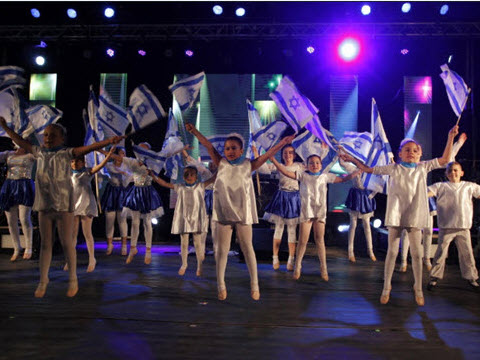 הופעות וריקודים [צילום: רן אליהו]