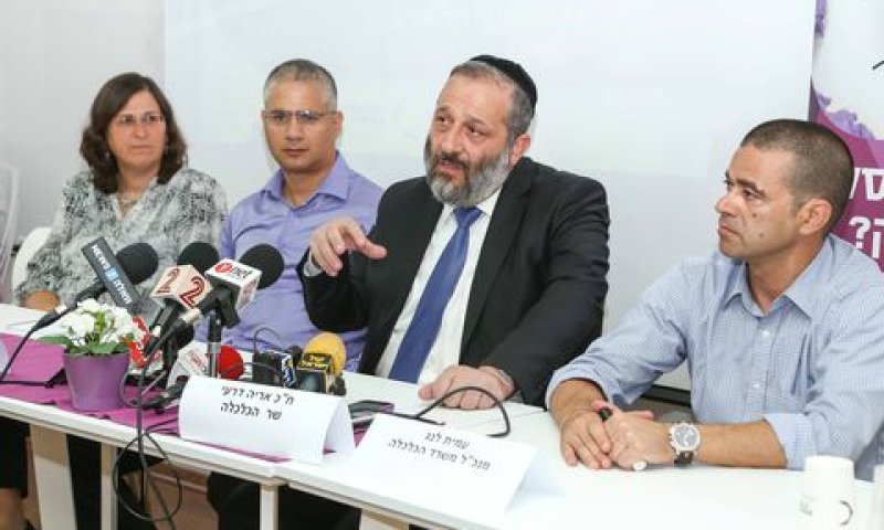 השר דרעי במפגש עם הסוחרים