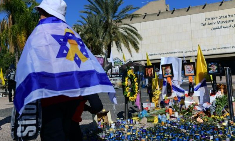 כיכר החטופים [צילום: תומר נויברג/פלאש 90]