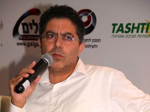פלור. הכשרה ארוכה [פוטו נגבה]