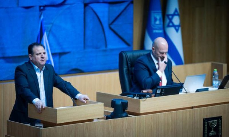 עודה. גם הרקע האישי מעיב [צילום: יונתן זינדל/פלאש 90]