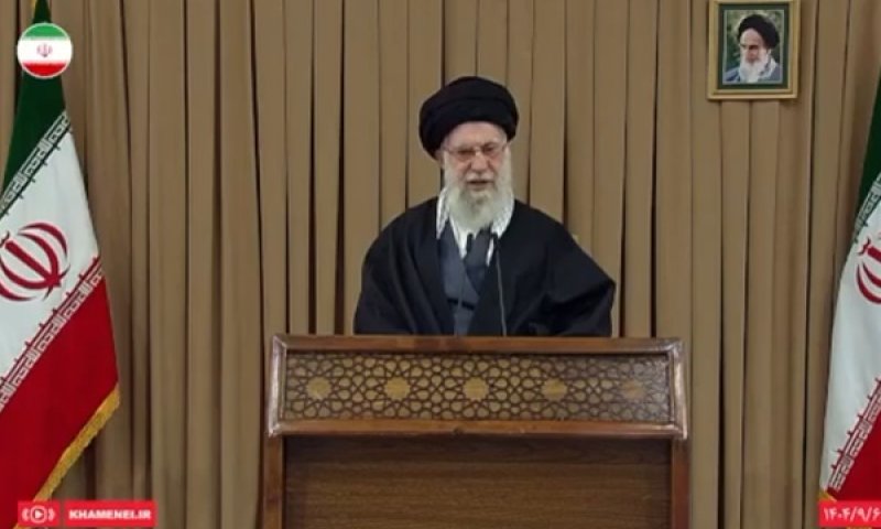 חמינאי. התייחסות למלחמה עם ישראל