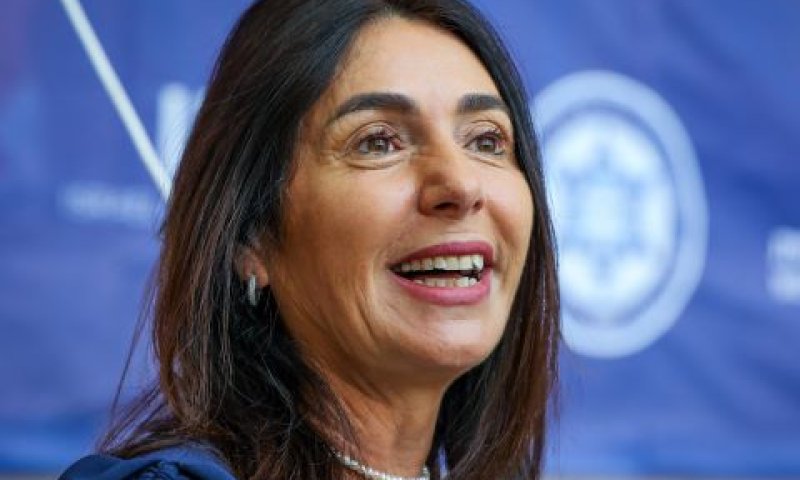 השרה רגב. במרתון שיחות [צילום: יונתן שאול/פלאש 90]