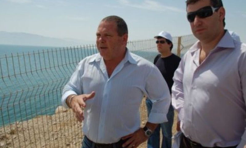 מיסז'ניקוב במהלך ביקורו בים המלח [צילום: אוהד ברדה]