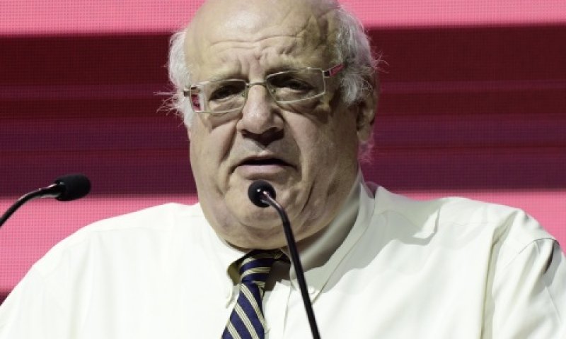 מלצר. בוררויות בכפוף לאישור הימנעות מניגוד עניינים [צילום: תומר נויברג, פלאש 90]