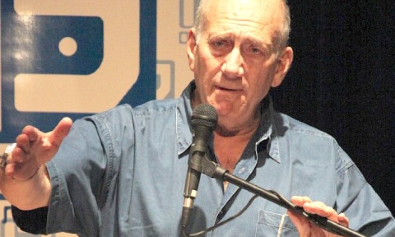 אולמרט בכינוס של יוזמת ז'נבה [צילום: מתי מילשטיין]