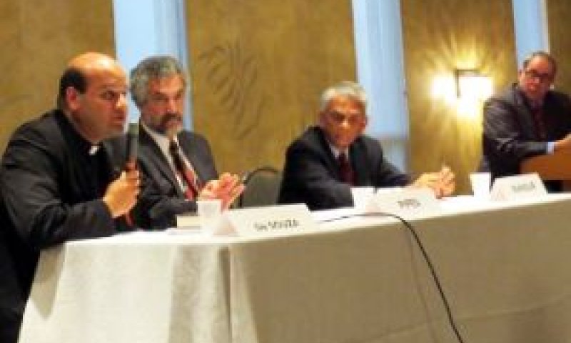 מימין: פרד לווין, סלים מנסור, דניאל פייפס וריימונד דה סוזה [צילום: אתר שלום טורונטו]