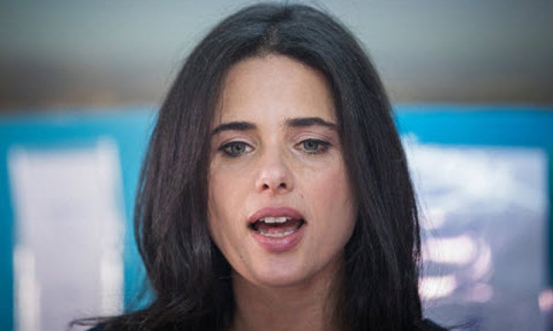 שקד. משקל לשר [צילום: יונתן זינדל, פלאש 90]