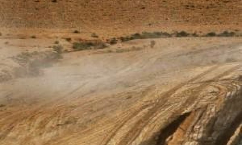 פגיעה ביישובים הקיימים [צילום: פלאש 90]