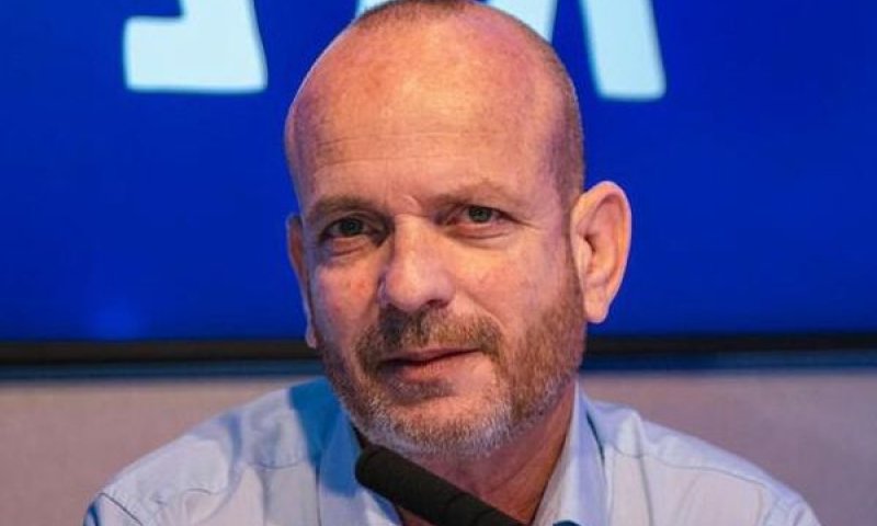 לב רם. הכרזת מלחמה