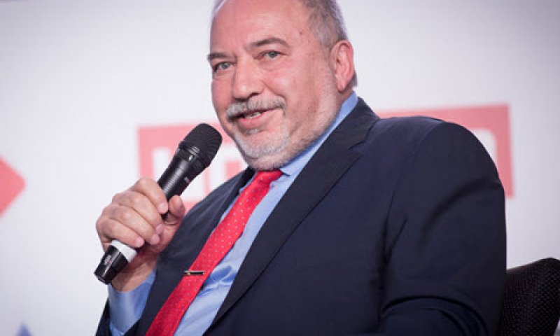 ליברמן. הכל תלוי בקווי היסוד? [צילום: מרים אלסטר/פלאש 90]