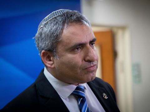 השר אלקין. הולכים בעקבות בל"ד [צילום: יונתן זינדל/פלאש 90 ]