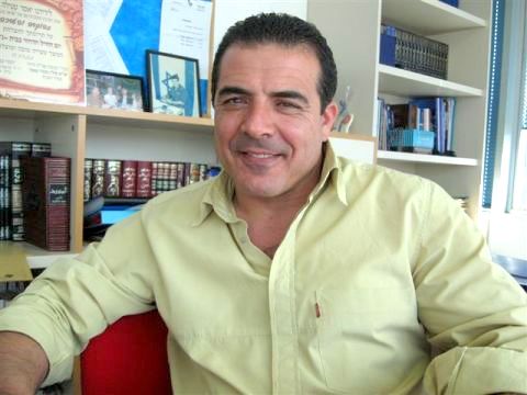 יאסר עטילה