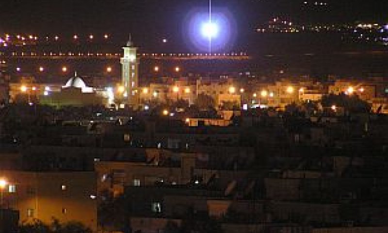 קרן אור מעל מפרץ אילת