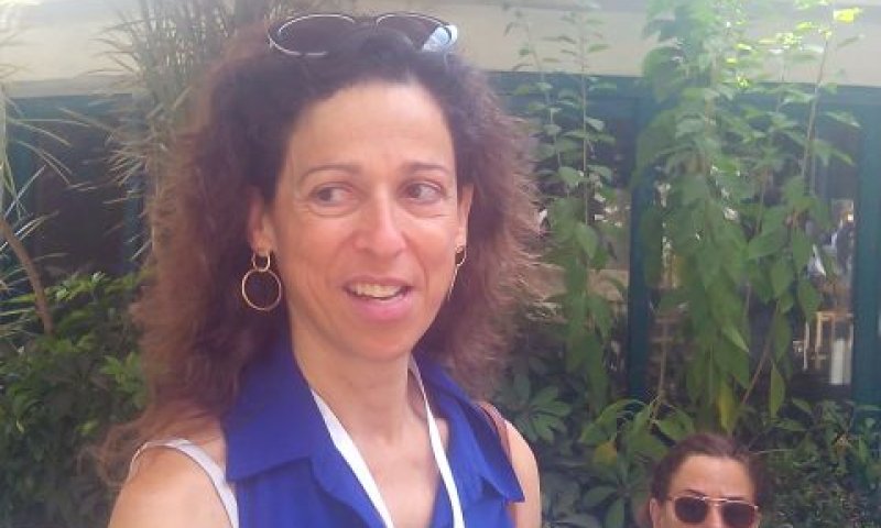 רונן. "תפקיד של מסננת"