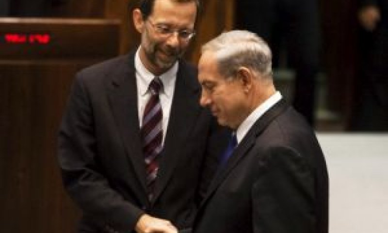פייגלין ונתניהו. לא הושג רוב דרוש [צילום: פלאש 90]
